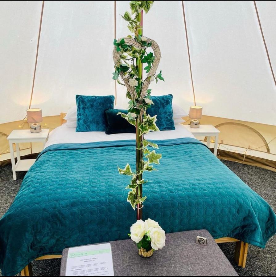 Oxford Riverside Glamping Ngoại thất bức ảnh